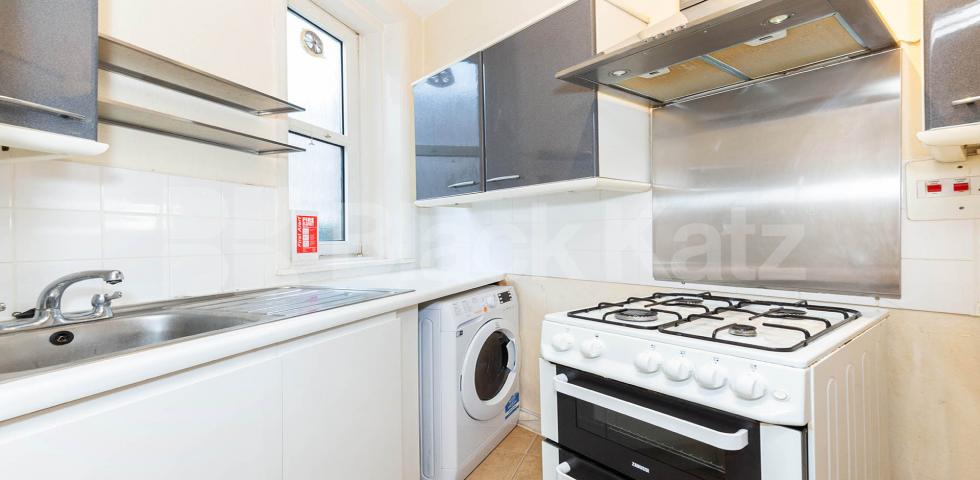 			NEW INSTRUCTION!, 1 Bedroom, 1 bath, 1 reception Flat			 Mackeson Road, HAMPSTEAD